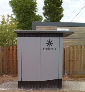 Borne de charge au Camping les 3 sablières
